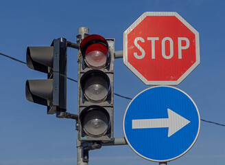 Red Stop and Right Direction at Led Traffic Light Road Signs