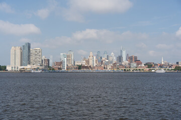 Fototapeta premium Landscape View of Skyline of Philadelphia as seen from Camden