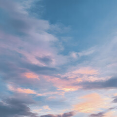 Obraz premium The sky is blue with a few clouds
