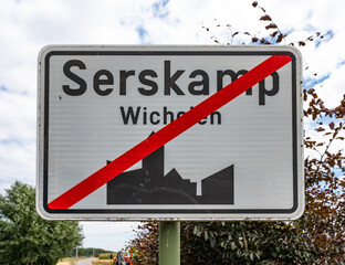 Road sign indicating the border of the village of Serskamp, Wichelen, East Flanders, Belgium