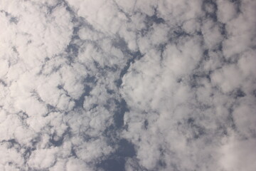 Kłębiaste chmury © POV_swiata