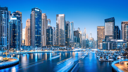 the marina of dubai at night