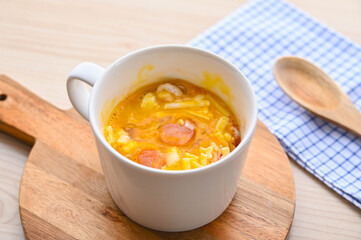 オートミールでオムライス風作り