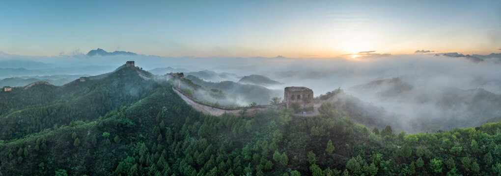 Sunrise at the Great Wall of China