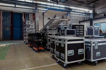 Event Logistics Essentials: From Cases to Rigging, truck loading, Event Logistic, event stock, rigging roll cases,flight cases