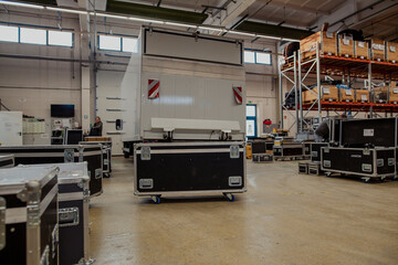 Event Logistics Essentials: From Cases to Rigging, truck loading, Event Logistic, event stock, rigging roll cases,flight cases