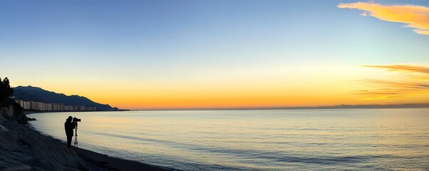 Obraz premium Sunrise photographer on the beach.