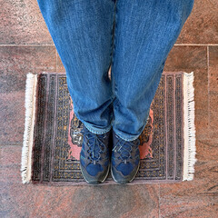 Auf dem Teppich bleiben