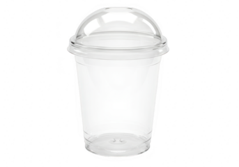 A clear plastic cup with a dome lid, perfect for takeaway drinks, is isolated on a transparent background