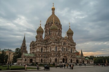 Russian Orthodox cathedral Moscow church dome architecture Christianity religious building historic landmark Eastern Orthodox spiritual
