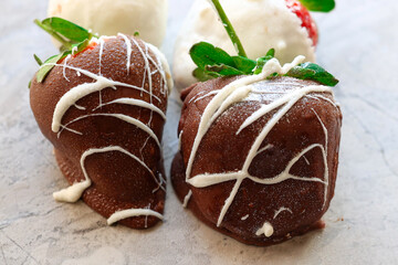 choclate covered strawbrries on a table