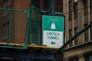 Lincoln Tunnel sign in NYC