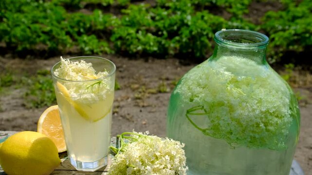 champagne from elder flowers. Selective focus.