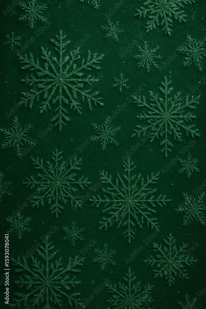 Poster a beautiful deep green background with shimmering snowflake patterns perfect for winter holidays and