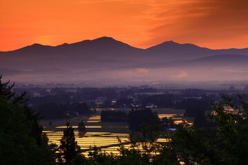 岩手県花巻市　朝の田園風景
