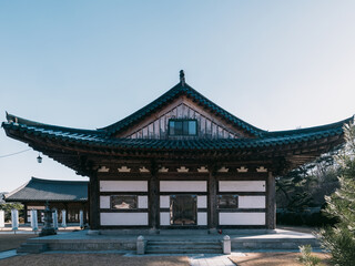 Fototapeta premium The appearance of a traditional Korean temple