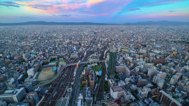 夕焼けと月の出から夜景までのタイムラプス動画
