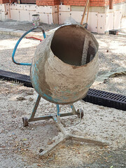 photo on small-size electric cement mixer