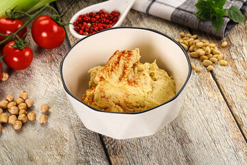 Natural chickpea hummus with paprika