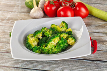 Boiled broccoli cabbage in the bowl