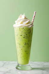 banana smoothie with kiwi