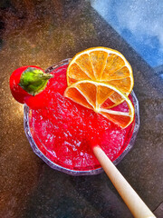  Cocktail with red pepper and lemon