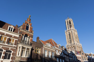 Classic Lowangle View Showcasing