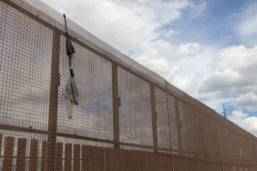Fototapeta premium Border Fence at Ciudad Juarez