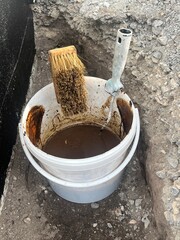 External basement wall sealing with bitumen or sealing slurries, musty smell, high humidity, mold...