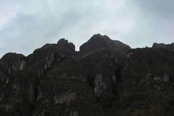 Parque Nacional Cajas en la Provincia de Azuay en Cueca, Ecuador. Una especie de paramo con diversidad de animales, senderos que atraviesan bosques nubosos de hoja perenne y sus cientos de lagunas.