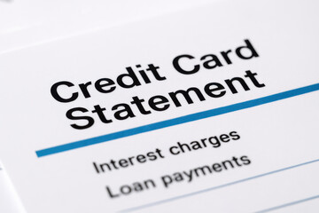 Obraz premium Credit card statement document showing interest charges and loan payments clearly