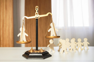 On the judge's scales, there are figures of people in each bowl, with a waiting line or other figures of people watching below. Social justice, comparison, inequality, court, public condemnation, disp