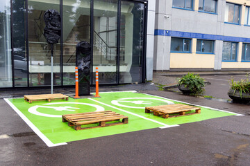 A new electric charging station for electric vehicles has just been installed.