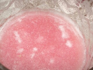 Fototapeta premium Guava juice on glass