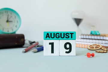 19 August text with blackboard background for calendar.