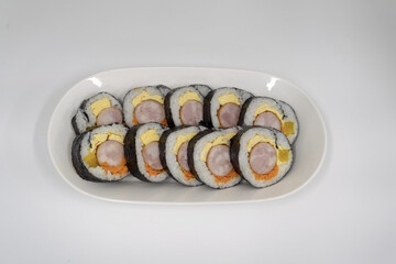 다양한 재료로 만든 소풍 도시락 건강한 집김밥
