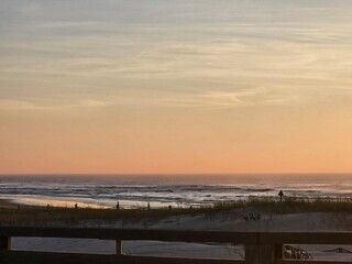 Obraz premium sunset over the river