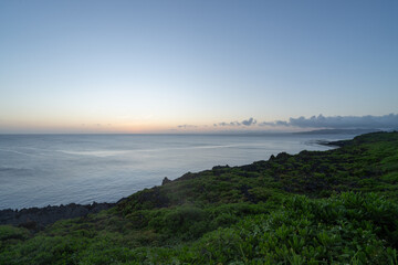伊江島から見る夜明けの水平線