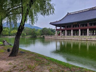 Korean traditional landmark, Gyeongbokgung pond