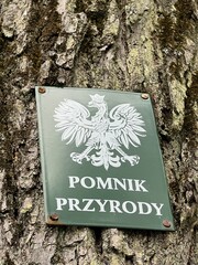 Pomnik przyrody tabliczka