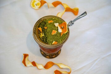 The most perfect, original and best yerba mate chimarrão in the world. With dehydrated orange peel...