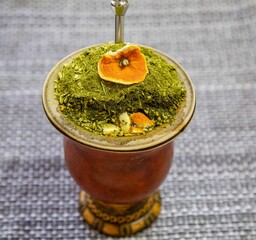 The most perfect, original and best yerba mate chimarrão in the world. With dehydrated orange peel and a classic ambiance.