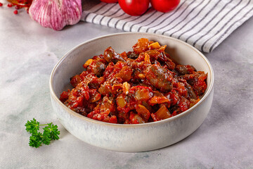 Roasted chicken hearts with vegetables