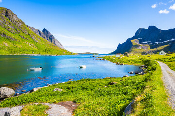 Fototapety na wymiar - Fototapeta24.pl