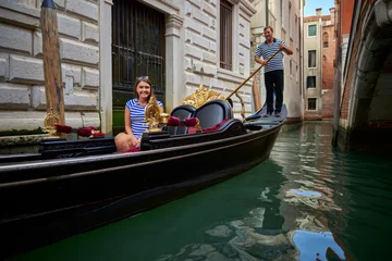 Gordijnen gondola in venice italy © ABU
