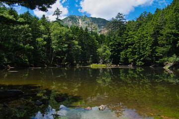 八ヶ岳のミドリ池と天狗岳