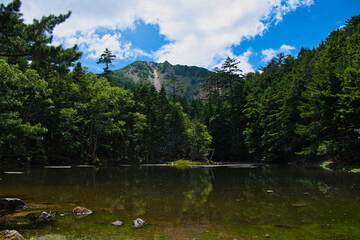 八ヶ岳のミドリ池と天狗岳