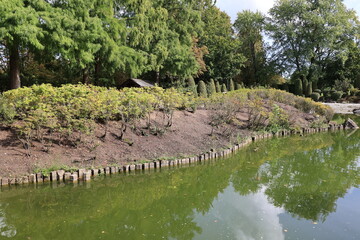 Landschaftspark am Rhein in der ehemaligen Bundeshauptstadt Bonn	