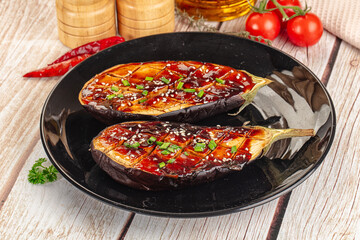 Baked eggplant with teriyaki sause