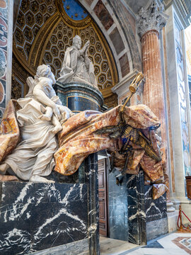 Funerary monument of Pope Alexabder VII by Gian Lorenzo Bernini at San Peter Basilica, Rome, Italy